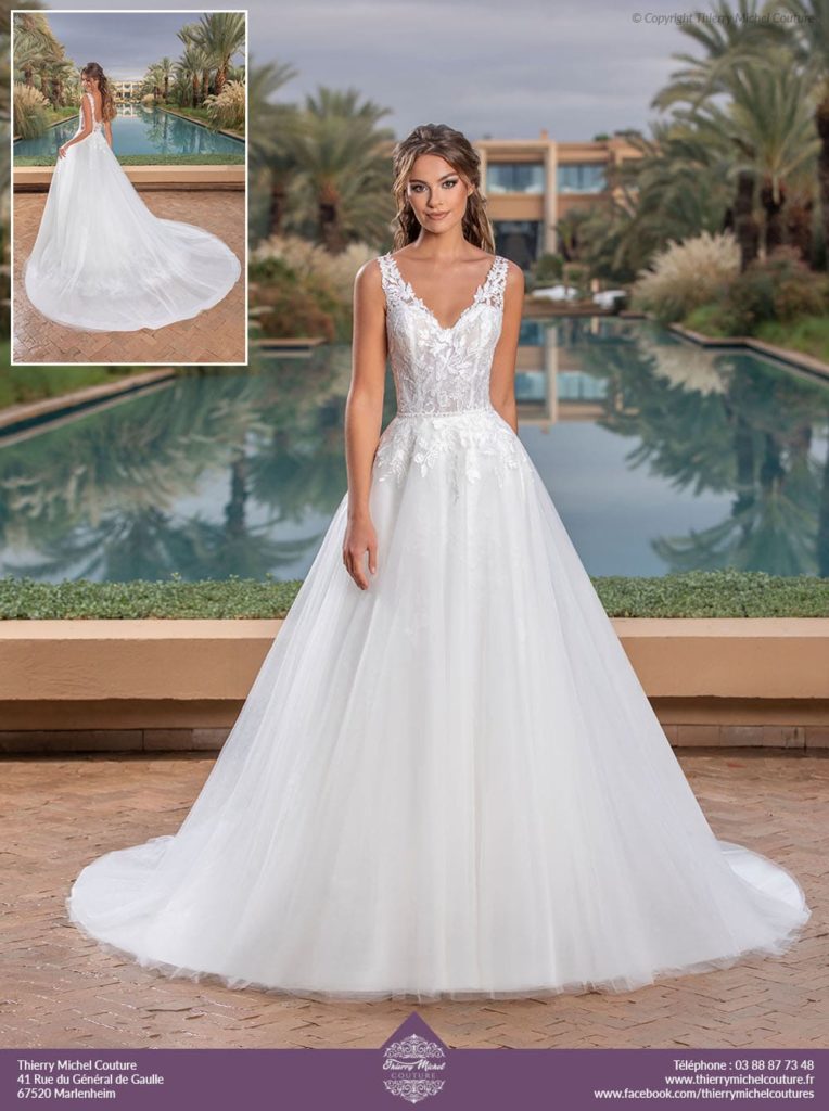 N° 574 | Ivoire / Sheer | Taille 42 | 1000€