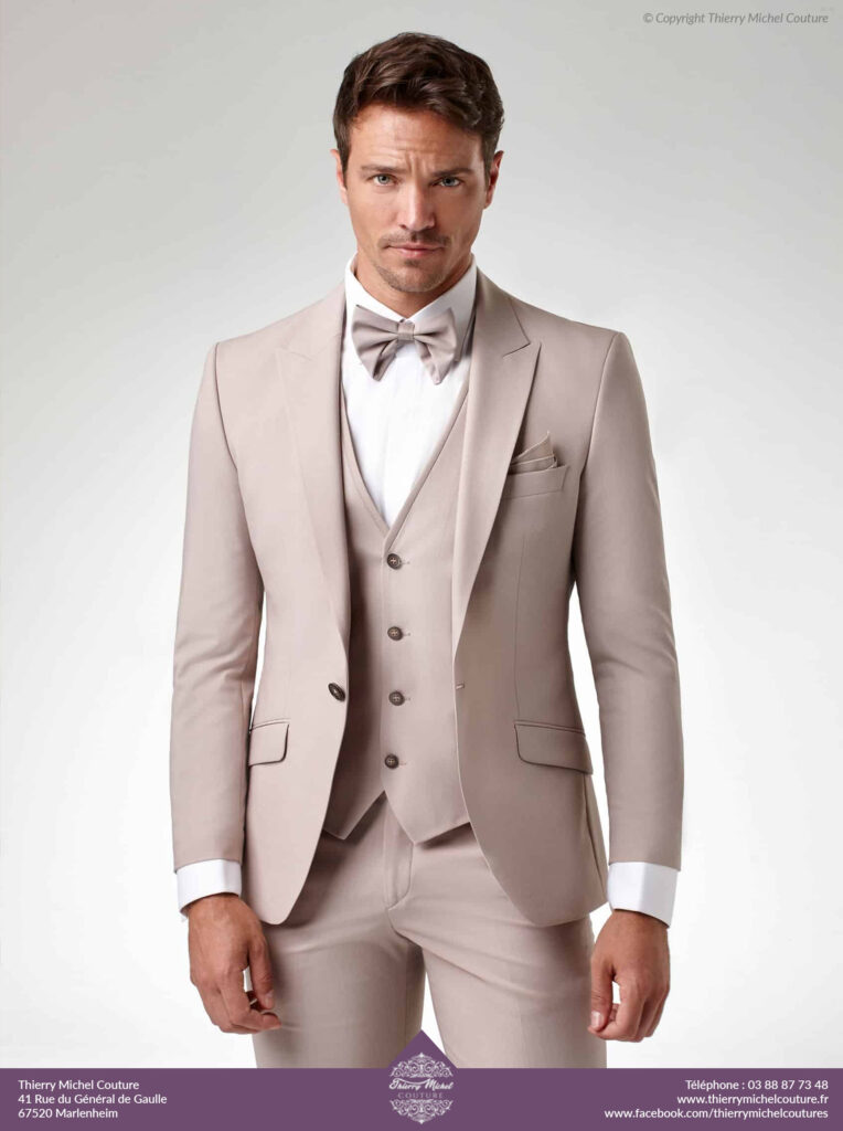 C002 | Beige | Taille 54/56/60/62 | 400&euro;